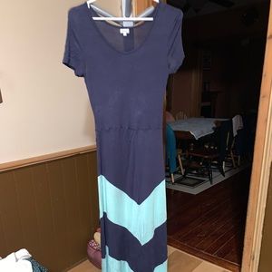 From Sirens. Maxi t-shirt dress with belt loops. Size xs. Freshly washed.